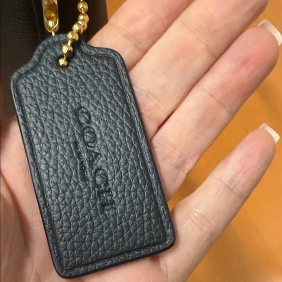 Coach Black Leather Shoulder Bag - Picture 3 of 8